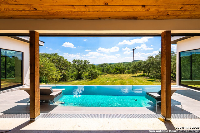 Listing photo id 21 for 23205 Logan Canyon