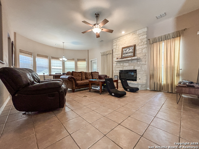 Image 9 of 24 For 1211 Flaman  