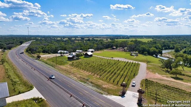 Image 17 of 30 For 13502 Us Hwy 290
