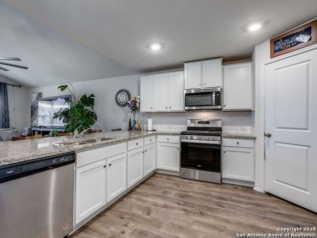 Image 11 of 30 For 9652 Western Wishes