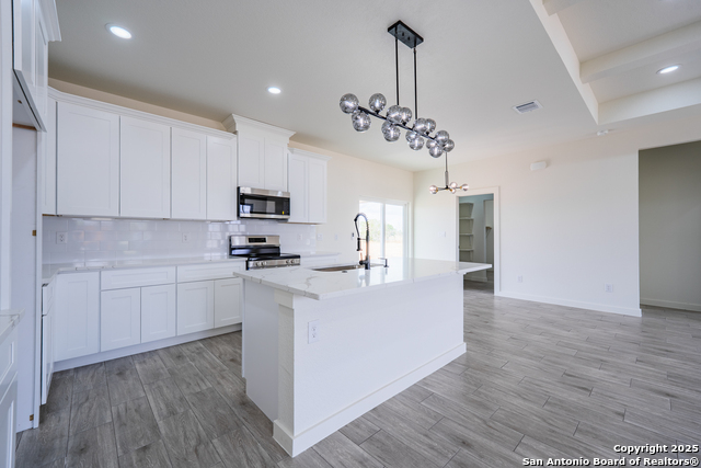 Image 12 of 43 For 122 Ranchero Way