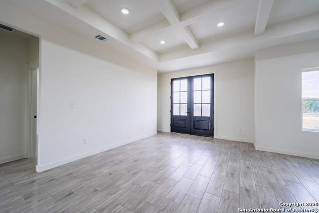 Image 18 of 43 For 122 Ranchero Way