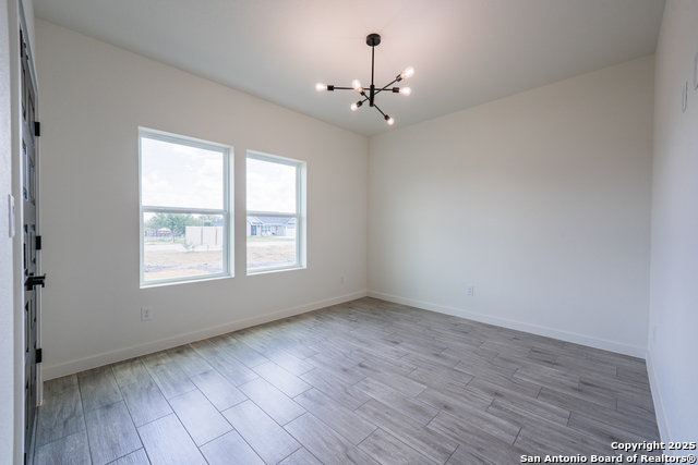 Image 34 of 43 For 122 Ranchero Way