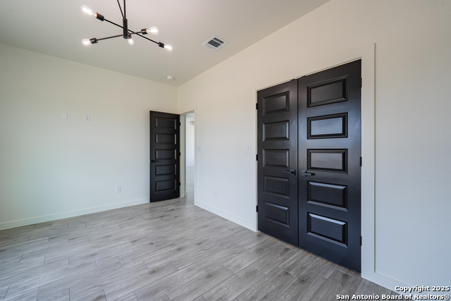 Image 35 of 43 For 122 Ranchero Way