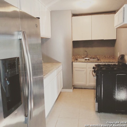 Image 4 of 10 For 3907 Eldridge Ave