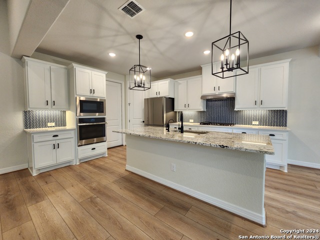 Image 11 of 42 For 644 Treetop Pass