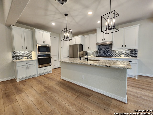 Image 12 of 42 For 644 Treetop Pass