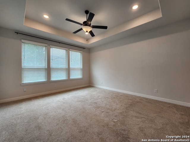 Image 20 of 42 For 644 Treetop Pass