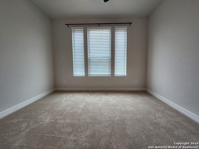 Image 31 of 42 For 644 Treetop Pass