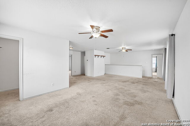 Listing photo id 17 for 9106 Sycamore