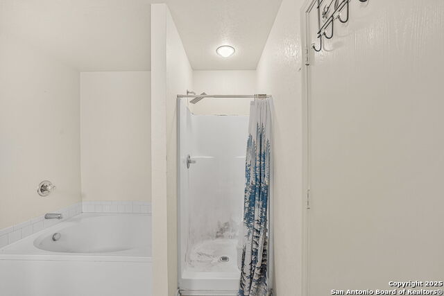Listing photo id 27 for 9106 Sycamore