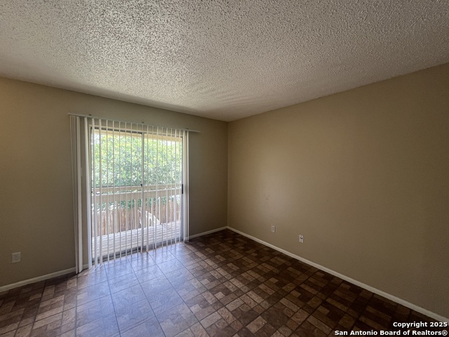 Image 8 of 15 For 300 Moursund Blvd.  8