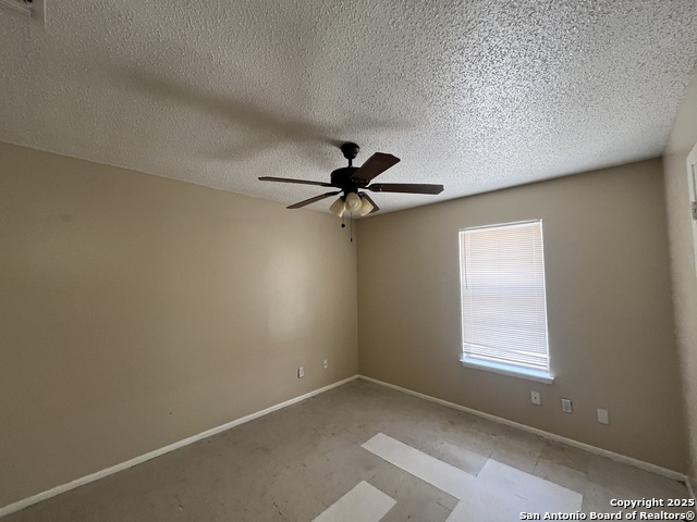 Image 9 of 15 For 300 Moursund Blvd.  8