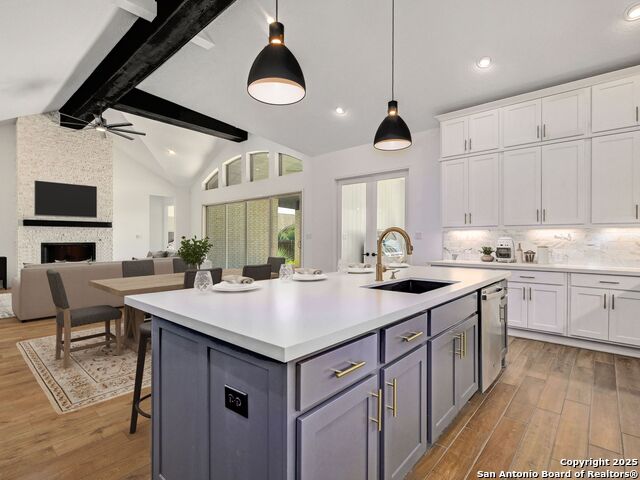 Image 11 of 25 For 7948 Valley Point