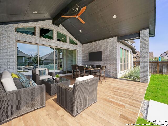 Image 22 of 25 For 7948 Valley Point
