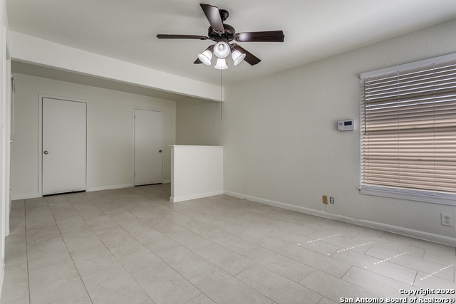 Image 22 of 31 For 415 Rampart E