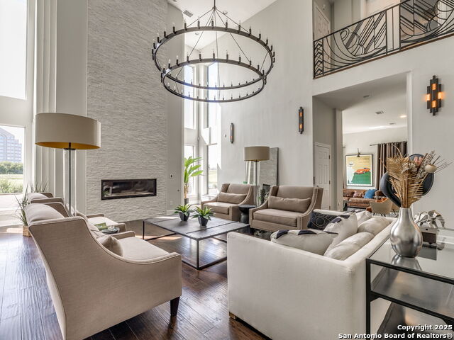 Image 13 of 69 For 43 Bristol Grn