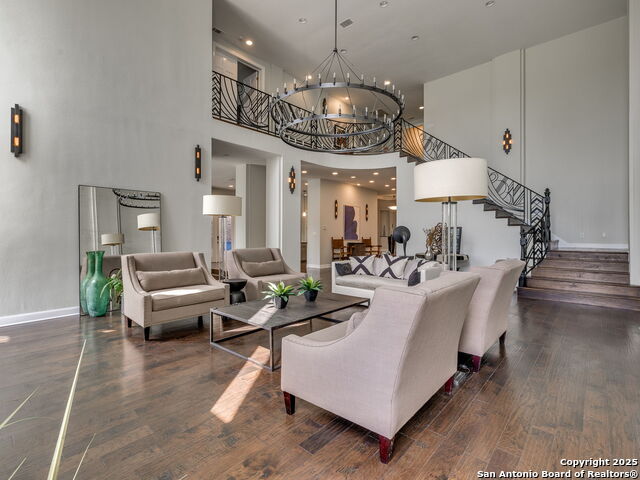 Image 15 of 69 For 43 Bristol Grn