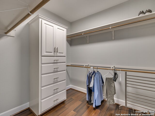 Image 44 of 69 For 43 Bristol Grn