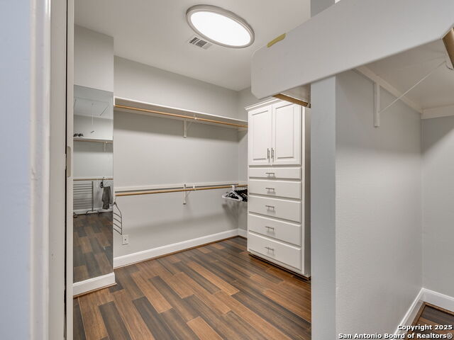 Image 45 of 69 For 43 Bristol Grn