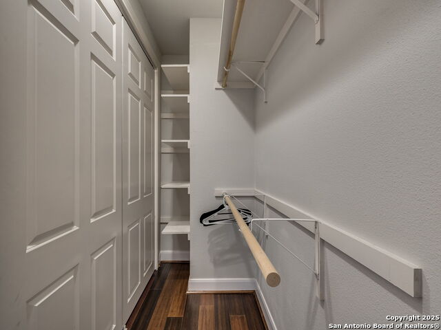 Image 48 of 69 For 43 Bristol Grn