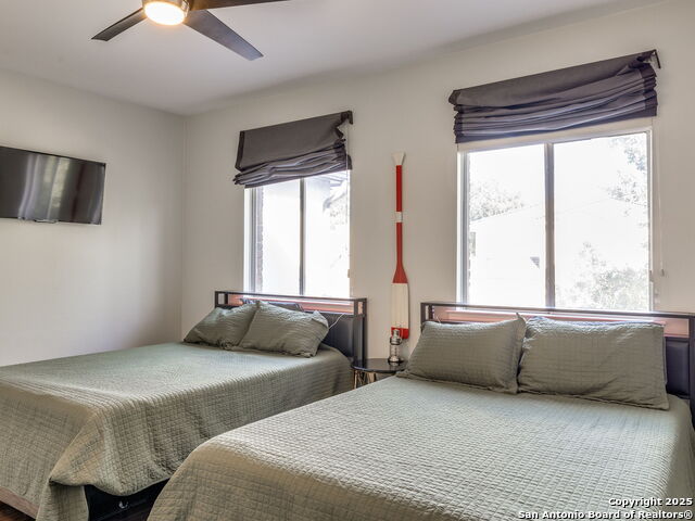 Image 56 of 69 For 43 Bristol Grn