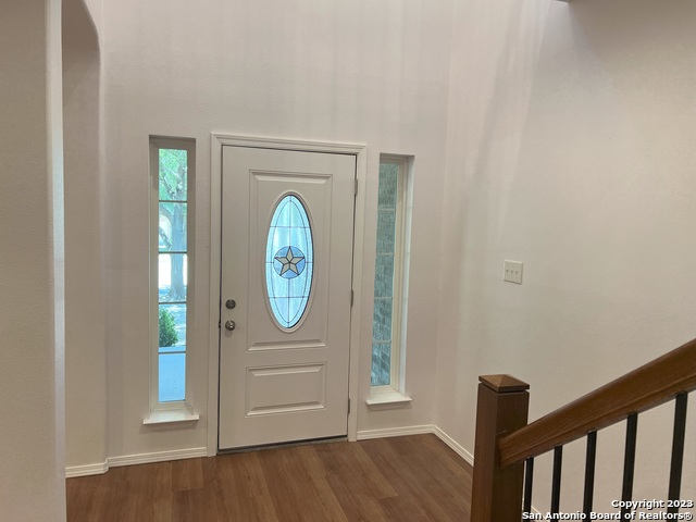 Listing photo id 1 for 141 Wright Cove