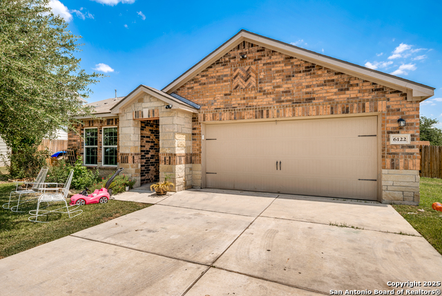 6122 Underwood Way
