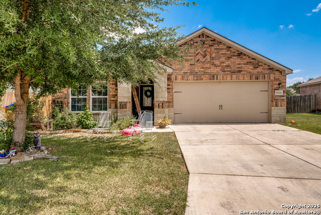 Listing photo id 0 for 6122 Underwood Way