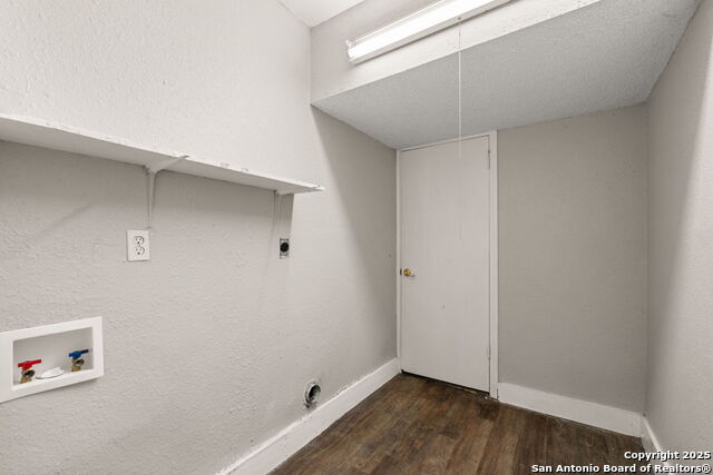 Image 10 of 25 For 7441 Barnsley