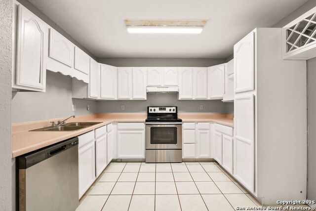 Image 13 of 25 For 7441 Barnsley