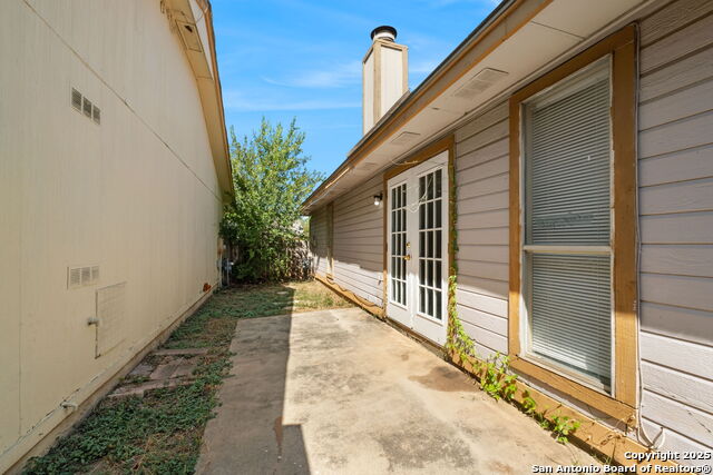 Image 22 of 25 For 7441 Barnsley