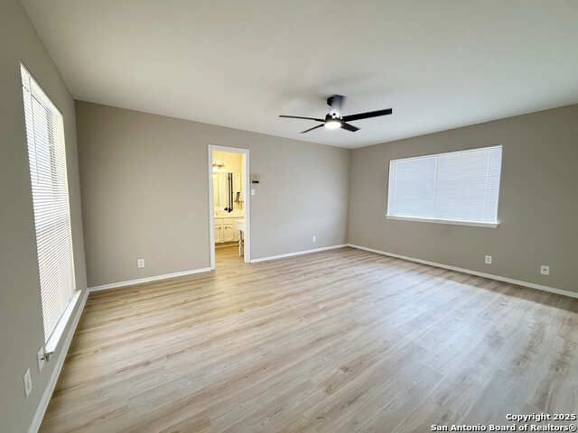 Image 4 of 16 For 5800 Royal Bnd