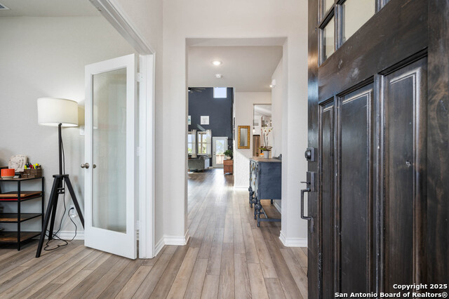 Image 4 of 35 For 1524 Cawdon Park