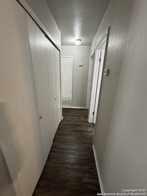 Listing photo id 10 for 5242 Village Ha Village Haven