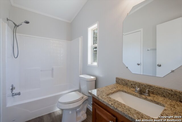 Image 13 of 19 For 240 County Road 3829