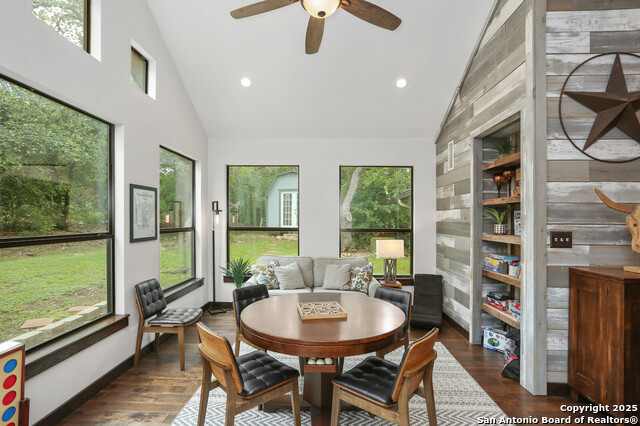 Image 15 of 53 For 4534 Black Walnut Woods