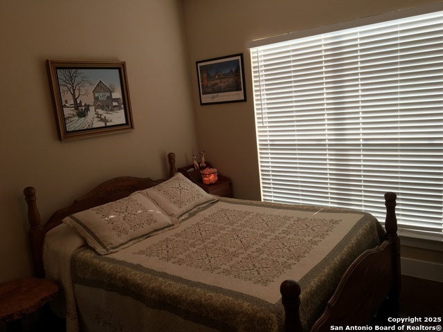 Listing photo id 21 for 570 La Paloma