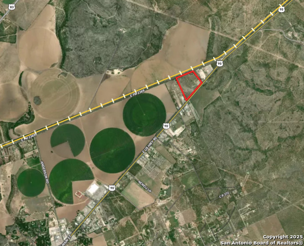 Listing photo id 3 for 32.89 Acres Us Hwy 90