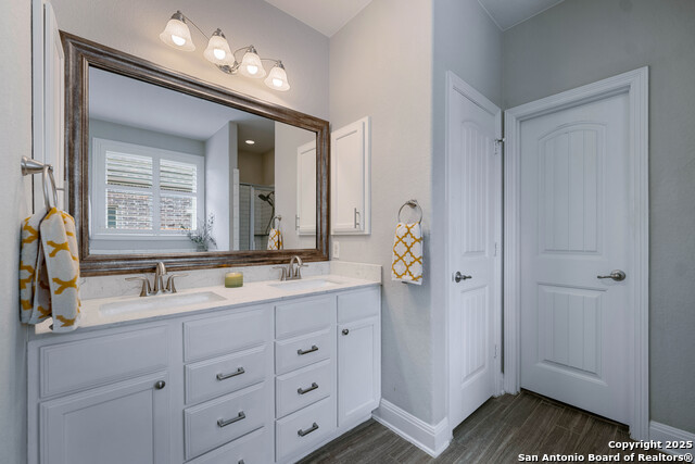 Listing photo id 21 for 487 Mission Hill