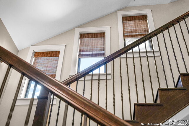 Image 12 of 39 For 2101 Passare