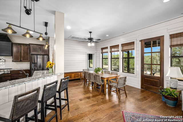 Image 17 of 39 For 2101 Passare