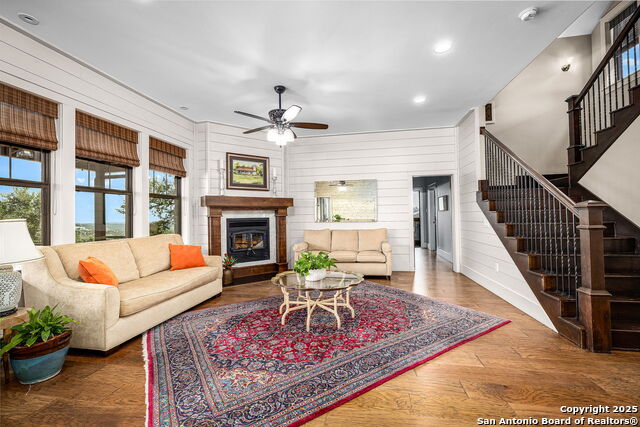 Image 25 of 39 For 2101 Passare