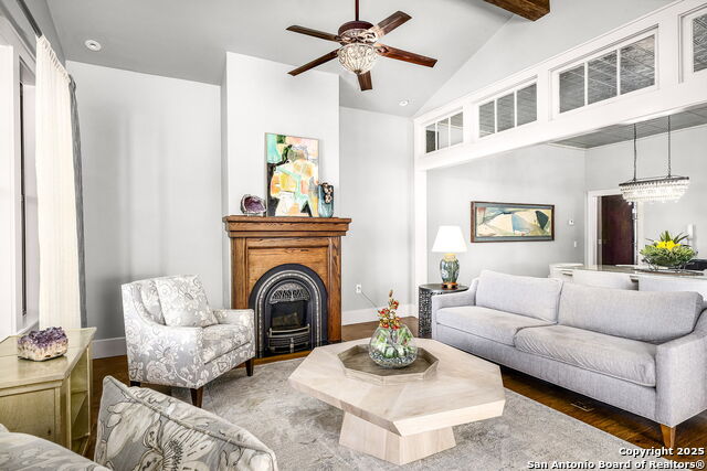 Image 7 of 39 For 2101 Passare