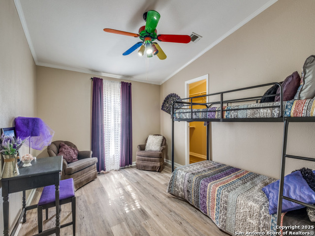 Image 10 of 15 For 402 Galveston St