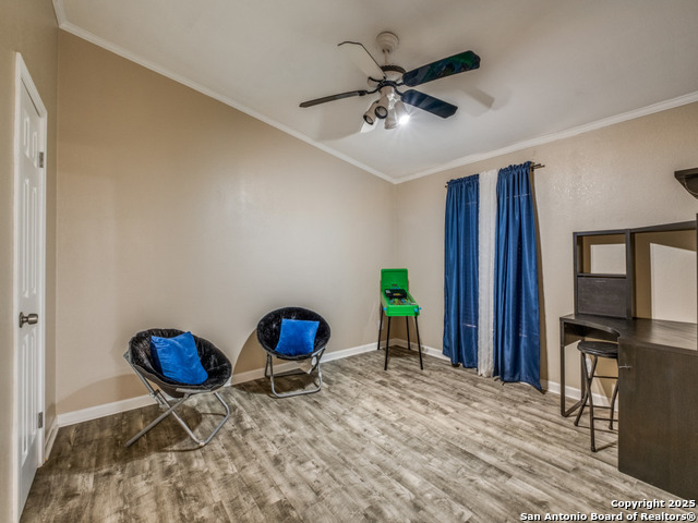 Image 11 of 15 For 402 Galveston St