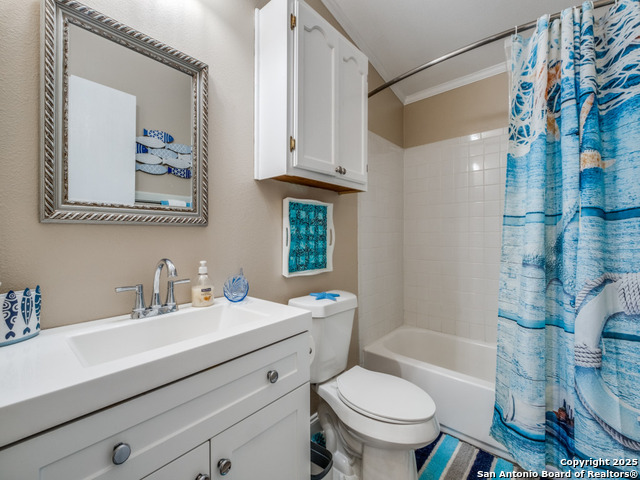 Image 12 of 15 For 402 Galveston St