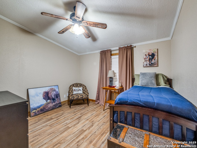 Image 13 of 15 For 402 Galveston St