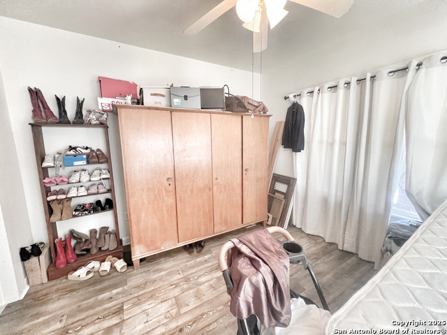 Image 8 of 17 For 1015 Zunker St