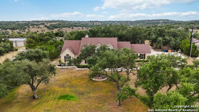 Listing photo id 1 for 1012 Rivers Peak
